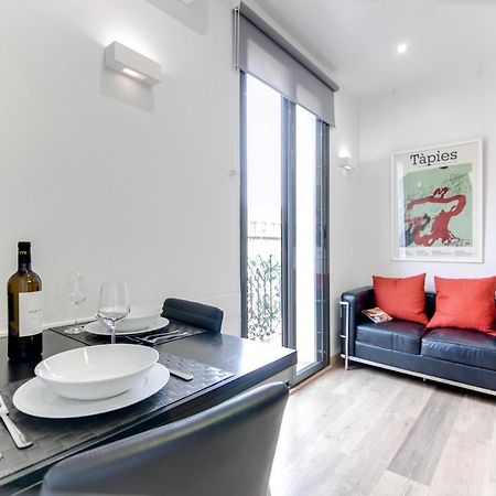 City&Beach Apartments 3 In City Center บาร์เซโลนา ภายนอก รูปภาพ